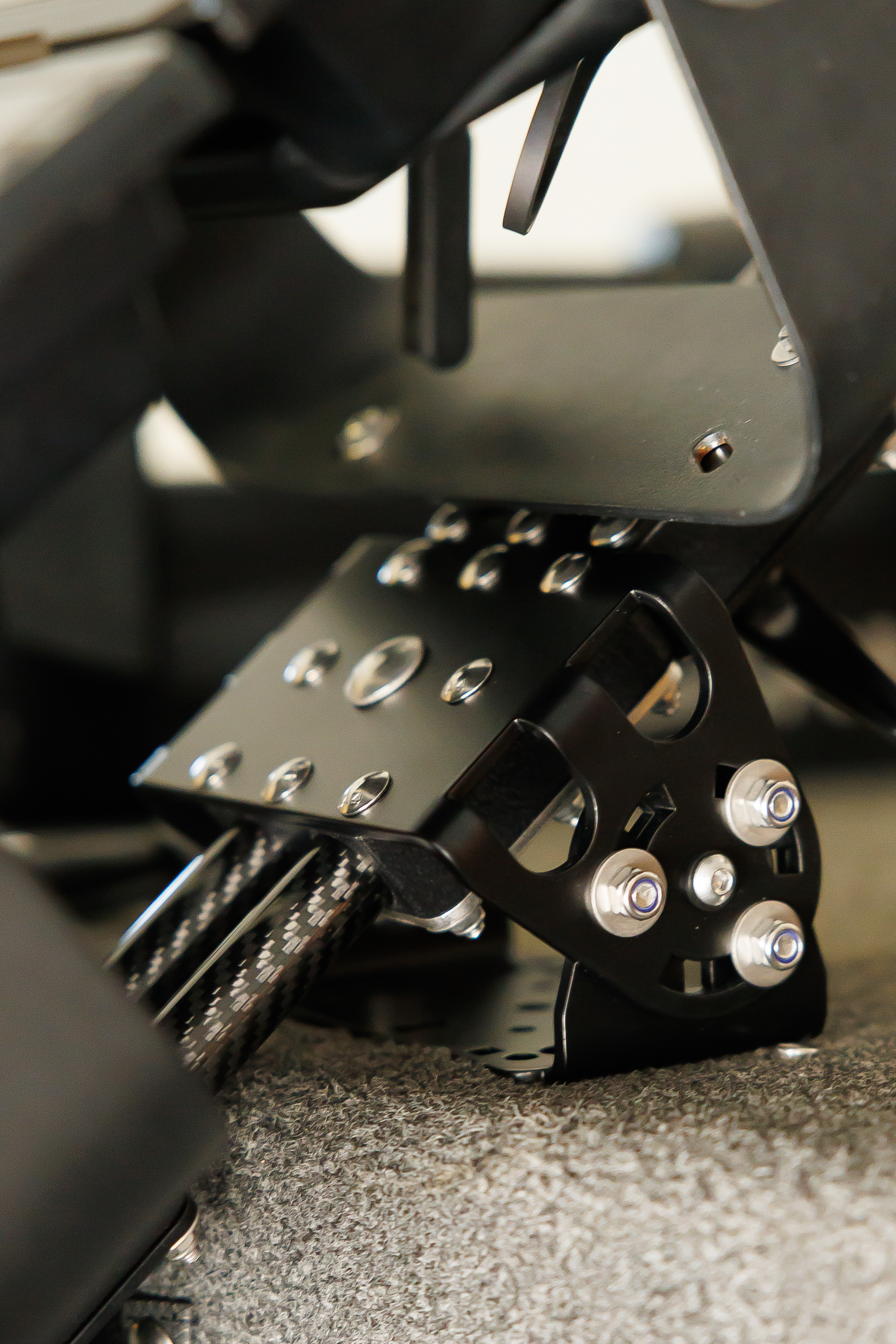 KED Dual Screen Mount